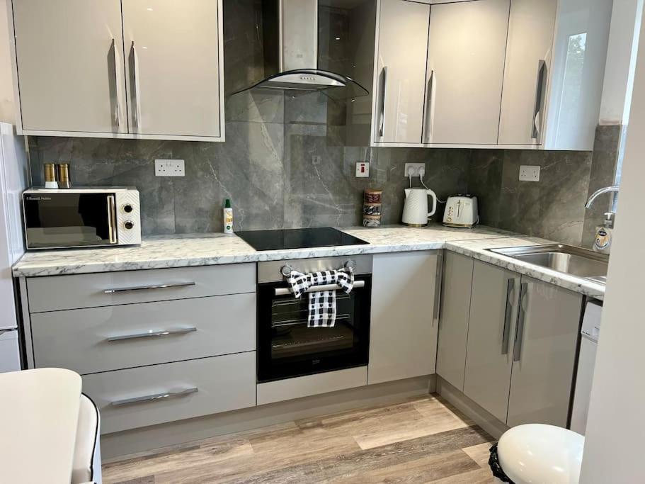 New 2 Bed Preston City Centre Flat - Sleeps 4 Zewnętrze zdjęcie